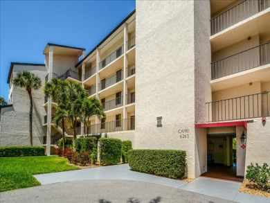 Beautiful Sarasota Vacation Condo Walk to Beach with Pool