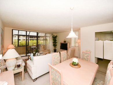Short Walk to Beach Siesta Key Vacation Condo Two Bedroom Short Walk to Beach Siesta Key Vacation Condo Two Bedroom