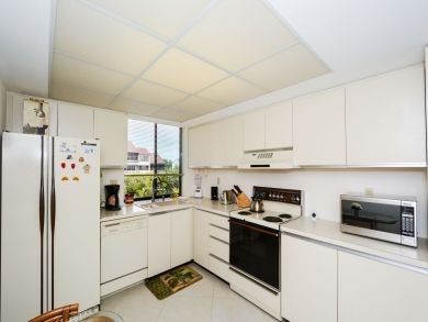 Short Walk to Beach Siesta Key Vacation Condo Two Bedroom Short Walk to Beach Siesta Key Vacation Condo Two Bedroom