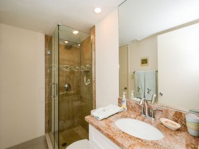 Short Walk to Beach Siesta Key Vacation Condo Two Bedroom Short Walk to Beach Siesta Key Vacation Condo Two Bedroom