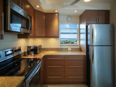 Sarasota Vacation Condo Sleeps Four Guests.