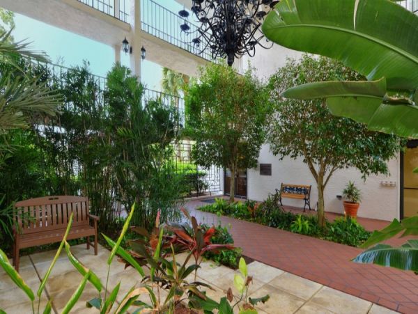 Siesta Key Accommodations Great Location