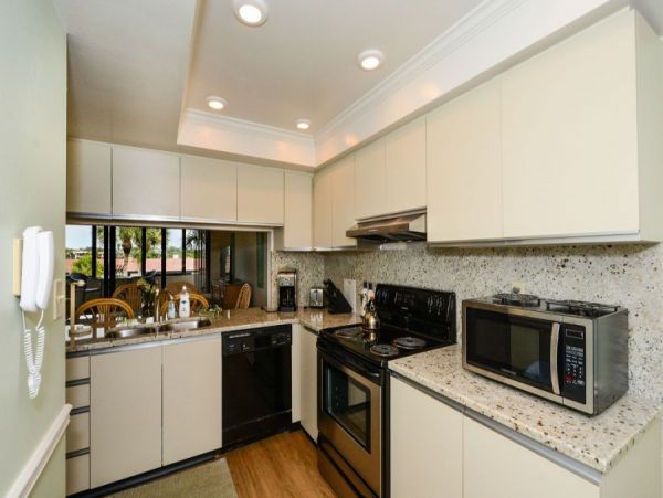 Siesta Key Accommodations Great Location