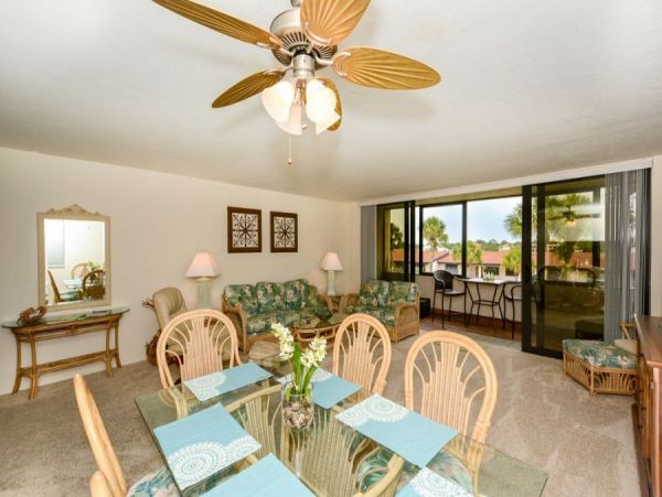 Siesta Key Accommodations Great Location