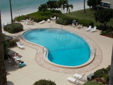 Gulf View Two Bedroom Vacation Condo in Naples