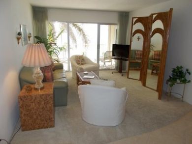 Gulf View Two Bedroom Vacation Condo in Naples