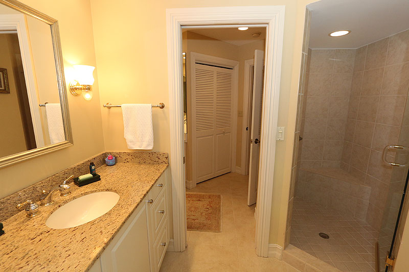 Naples Condo 920038