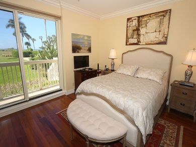 Naples Condo 920038