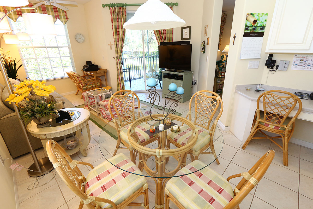 Naples Condo 920043