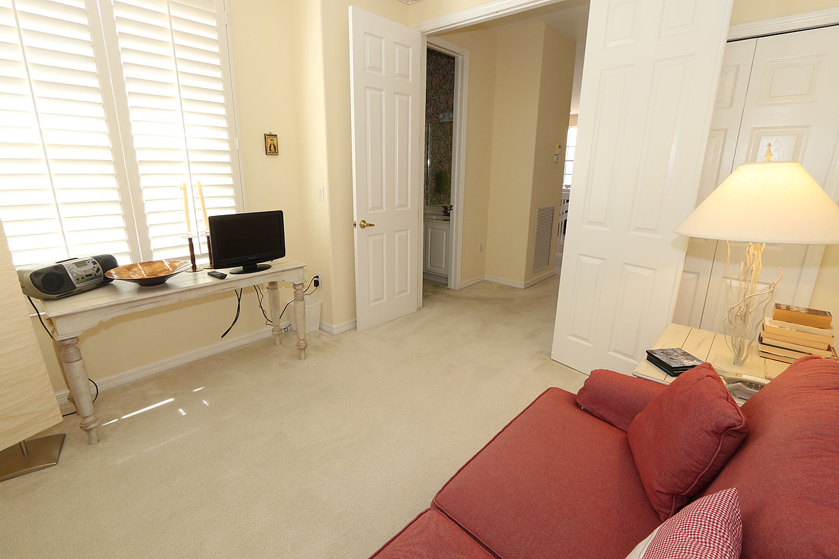 Naples Condo 920043