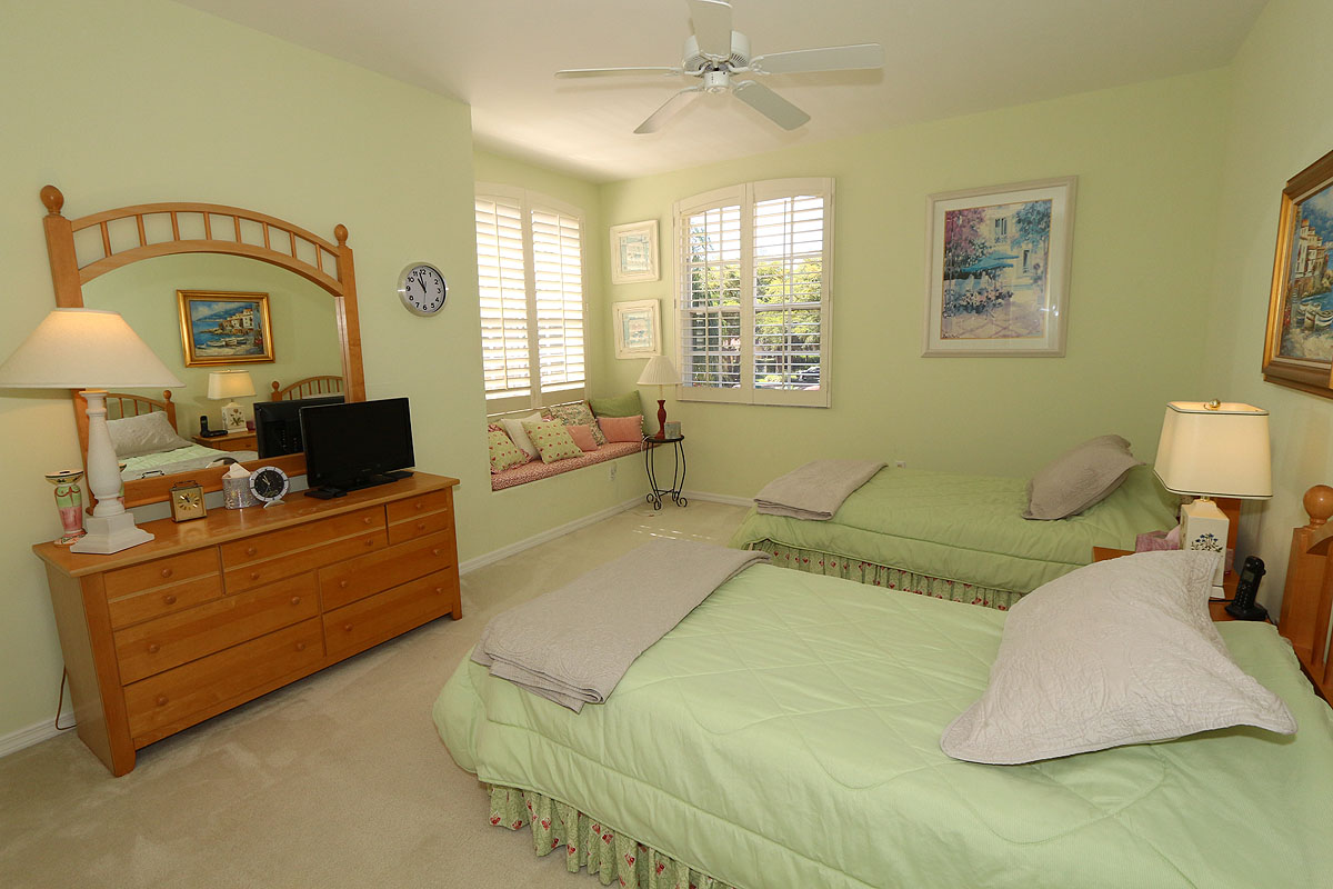 Naples Condo 920043