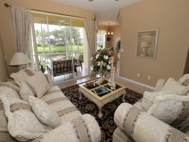 Naples Condo 920047