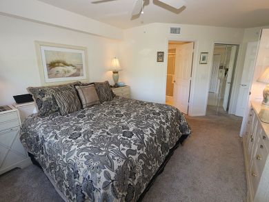 Two Bedroom Fort Myers Vacation Condo Sleeps Four Guests