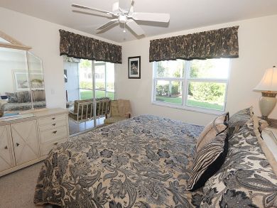 Two Bedroom Fort Myers Vacation Condo Sleeps Four Guests