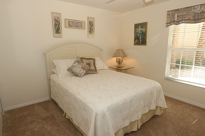 Two Bedroom Fort Myers Vacation Condo Sleeps Four Guests