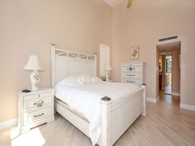 Siesta Key Beach To Bay Vacation Accommodation