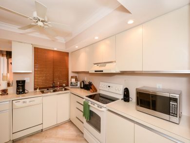 Siesta Key Beach To Bay Vacation Accommodation