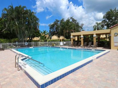 Naples Condo 920072