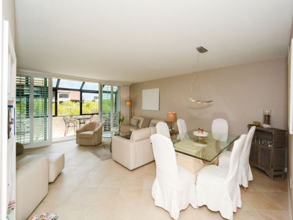 Short Walk to Beach Siesta Key Vacation Condo Two Bedrooms