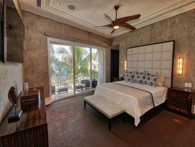 Naples Home 920081