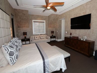 Naples Home 920081