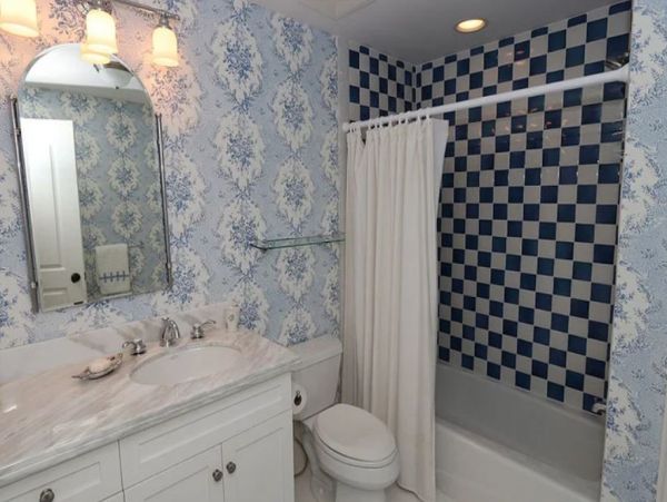 Olde Naples Vacation Home with 4 Bedroom Plus Den & Pool