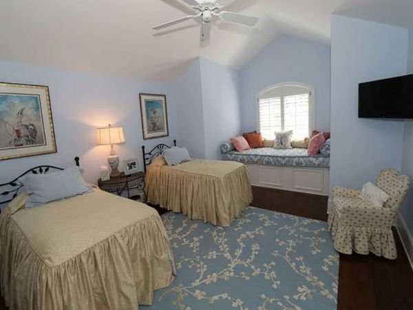 Olde Naples Vacation Home with 4 Bedroom Plus Den & Pool