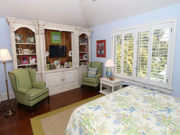 Olde Naples Vacation Home with 4 Bedroom Plus Den & Pool