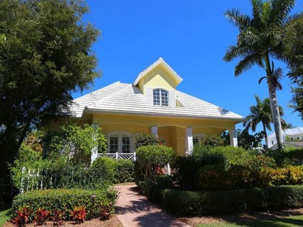 Olde Naples Vacation Home with 4 Bedroom Plus Den & Pool