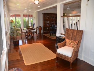 Naples Home 920086