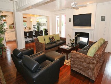 Naples Home 920086