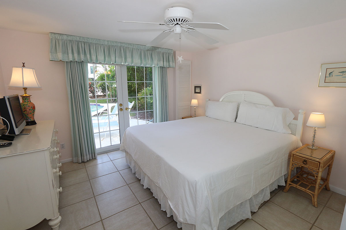 Naples Home 920087 Naples Home 920087