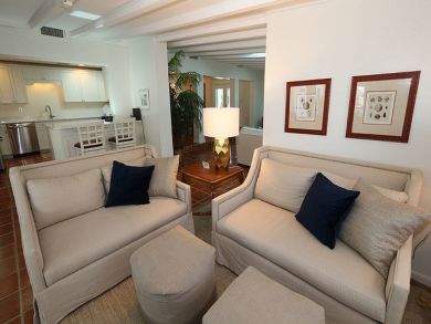 Naples Home 920088
