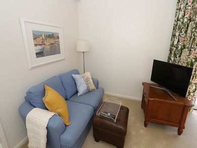 Naples Home 920088
