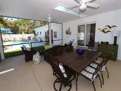 Naples Home 920088