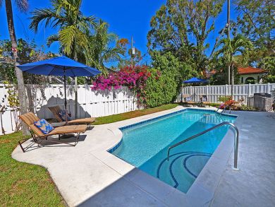 Naples Home 920088