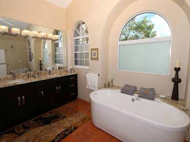 Bonita Springs Home 920102 Bonita Springs Home 920102