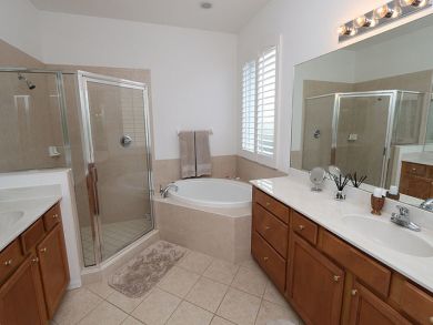 Bonita Springs Home 920103