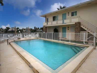 Naples Home 920104