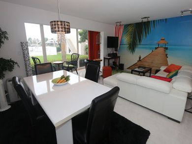 Naples Home 920104