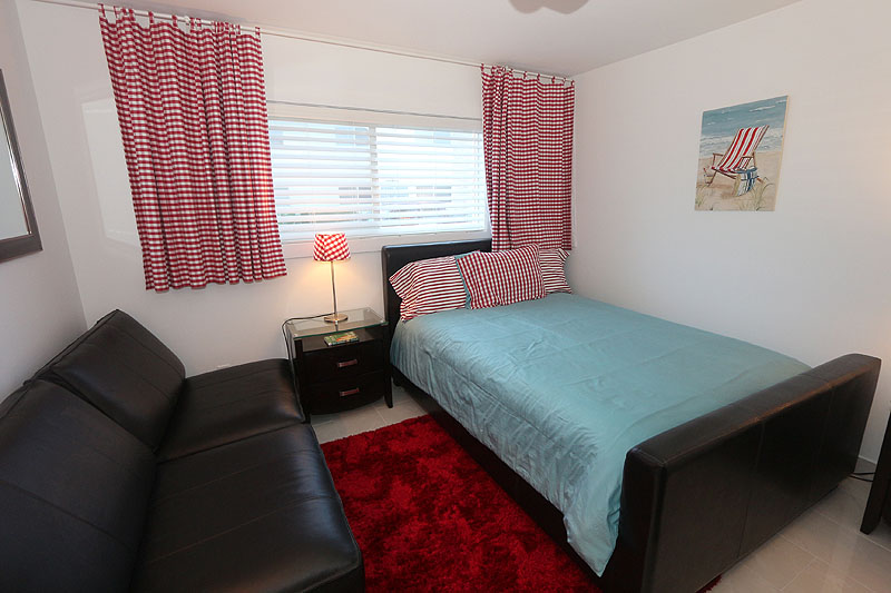 Naples Home 920104