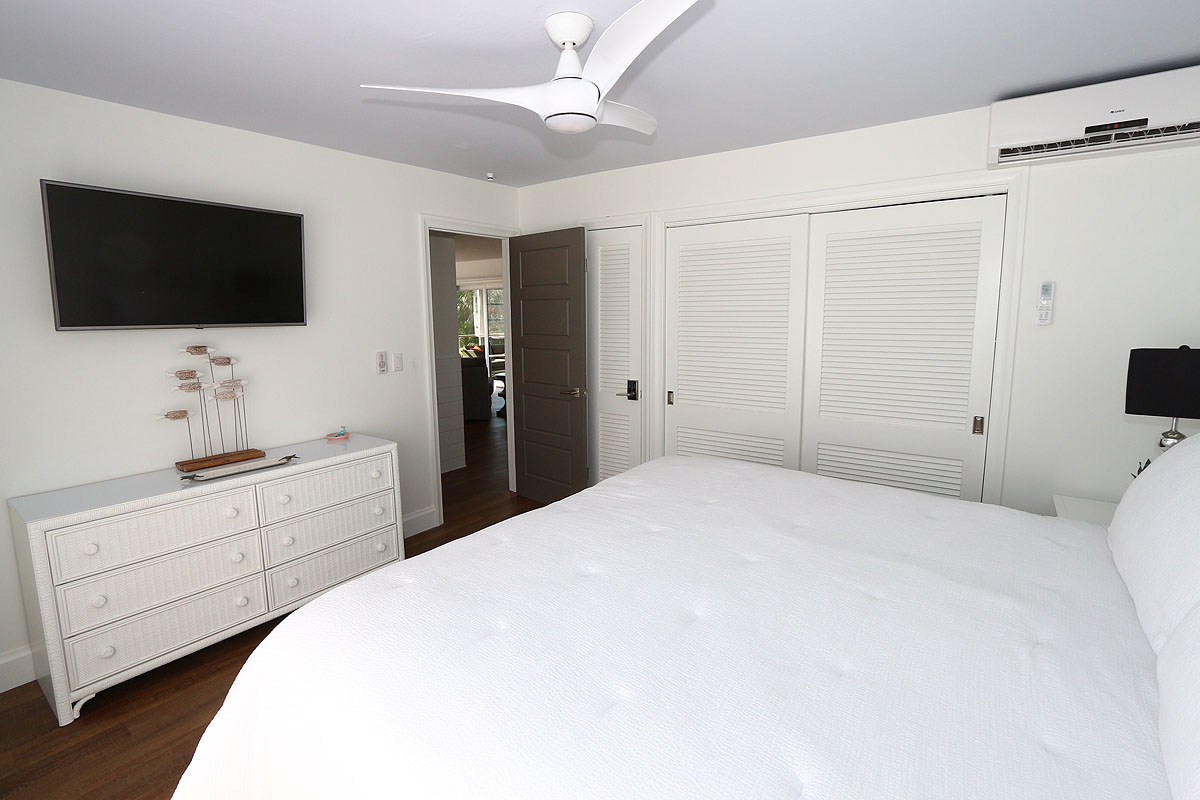 Bonita Springs Home 920105