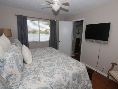 Naples Condo 920107 Naples Condo 920107