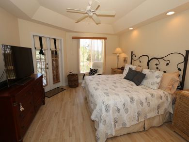 Naples Condo 920110
