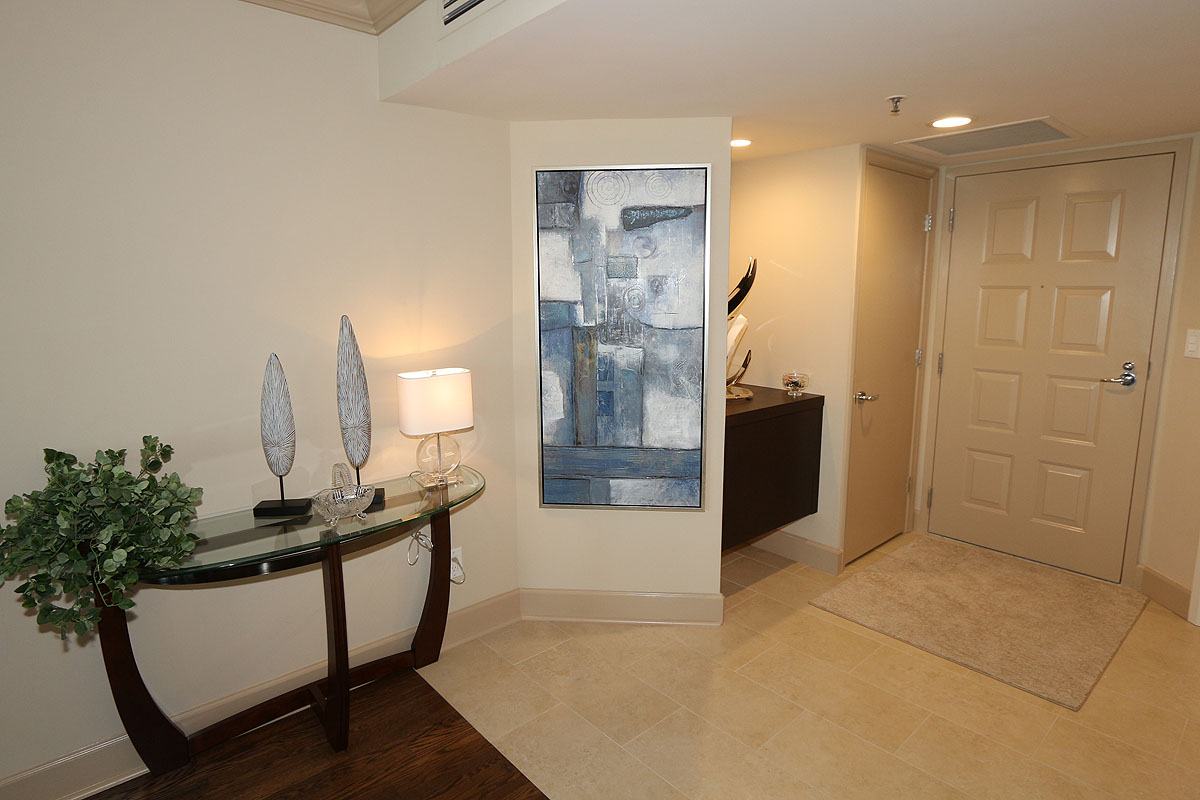 Naples Condo 920118