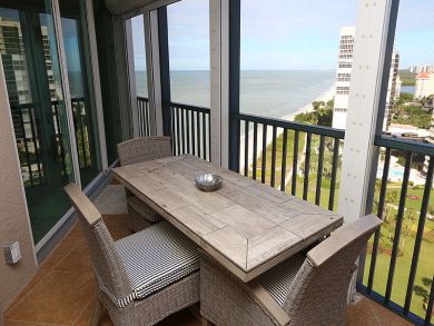 Naples Condo 920118