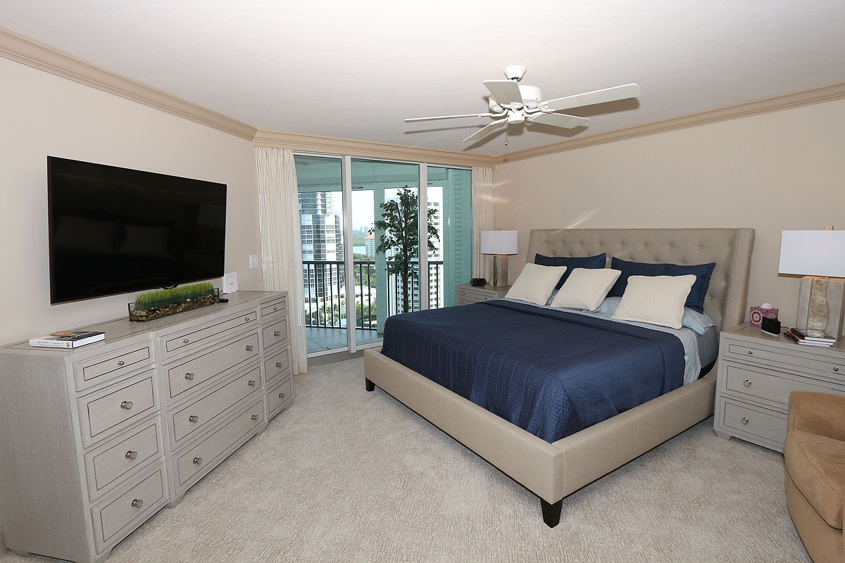 Naples Condo 920118