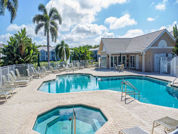 Three Bedroom in Pelican Bay