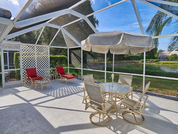 Beautiful Naples Vacation Home with Communal Pool Sleeps 4