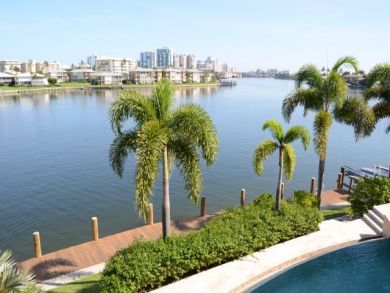 Short Walk to Beach Naples Vacation Home Private Pool